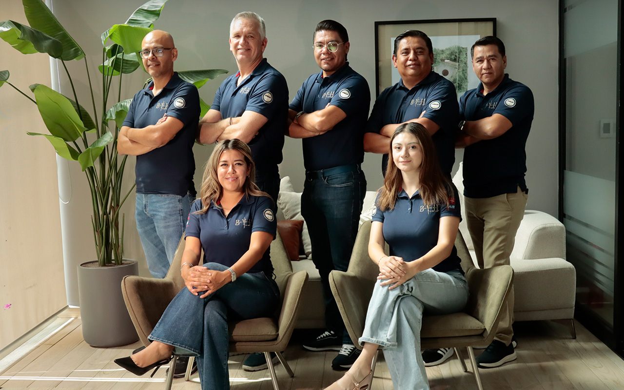 Diseña y construye tu hogar